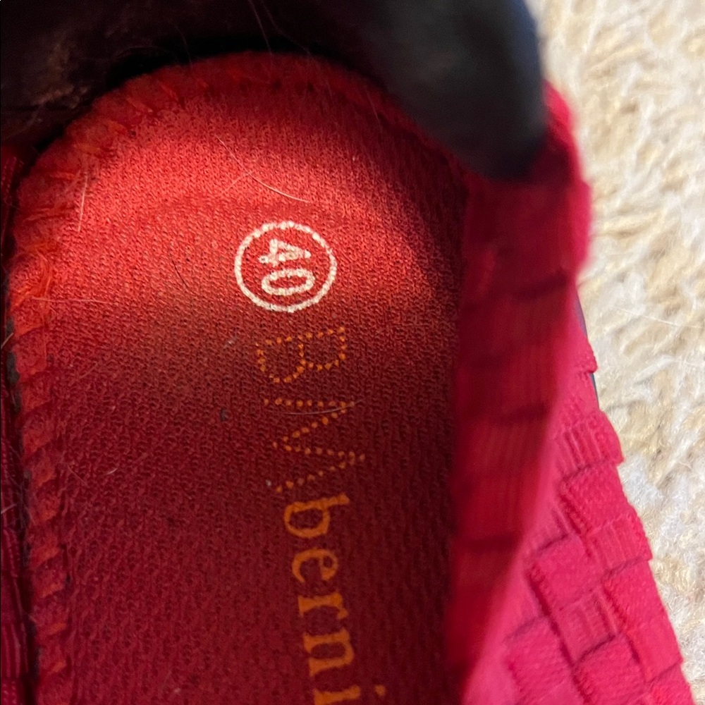 Bernie Mev. Red Woven Flats - Picture 2 of 4
